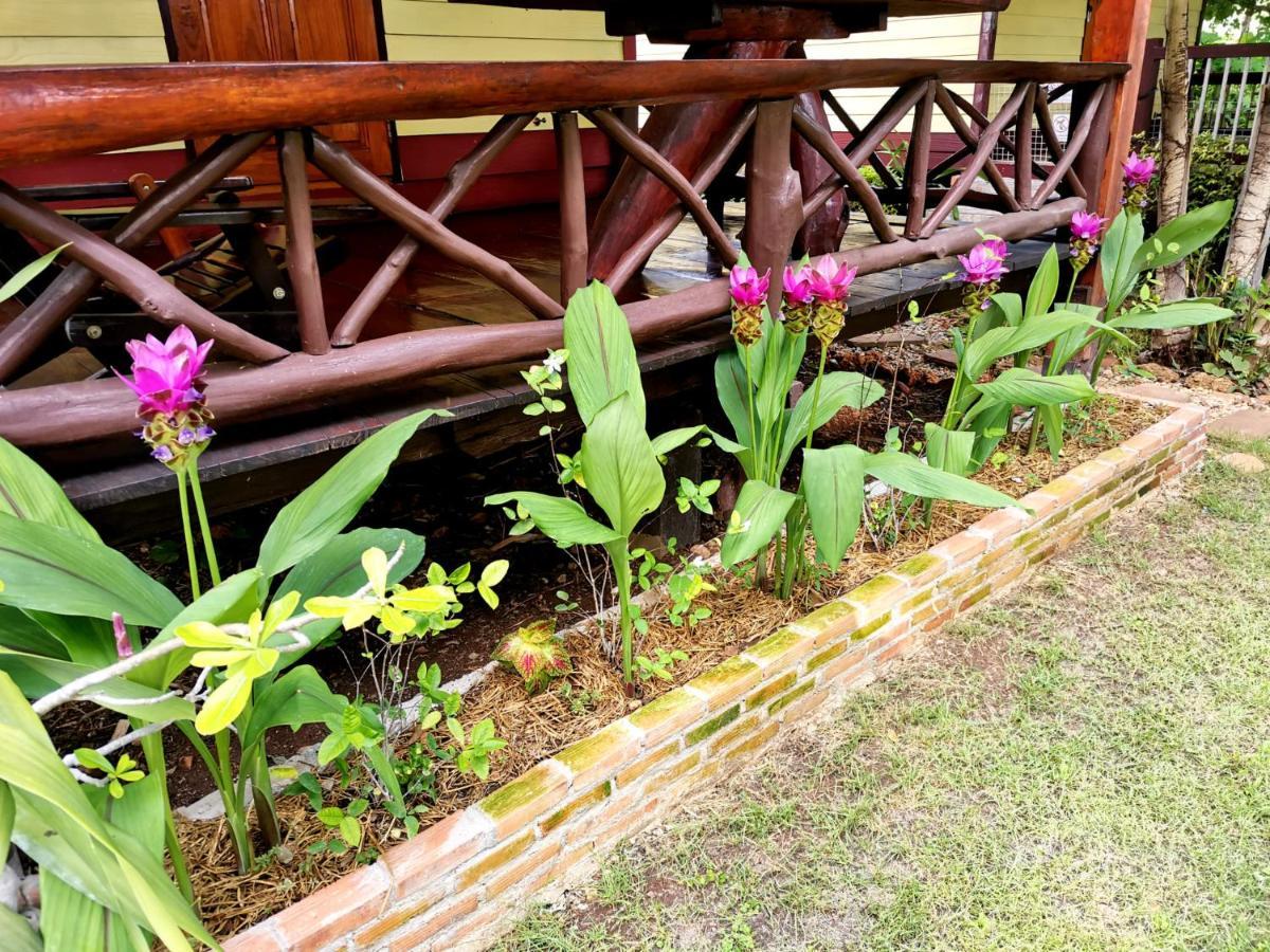 Star View Garden Villa Ban Huai Maenam Noi Екстериор снимка